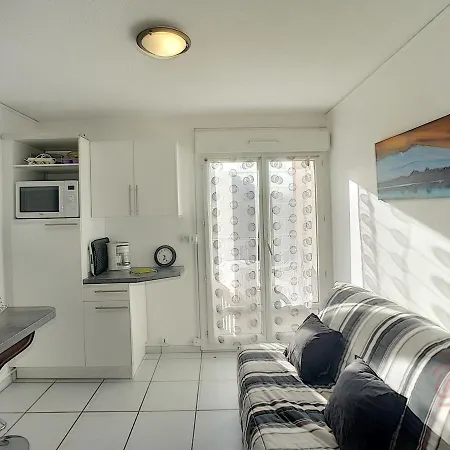 Renove Avec Balcon, Animaux Acceptes, Wifi, A 650m Des Thermes - Fr-1-451-92 * Lamalou-les-Bains
