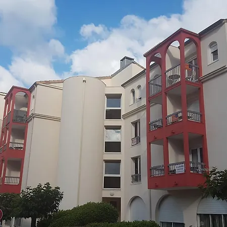 Renove Avec Balcon, Animaux Acceptes, Wifi, A 650m Des Thermes - Fr-1-451-92 *